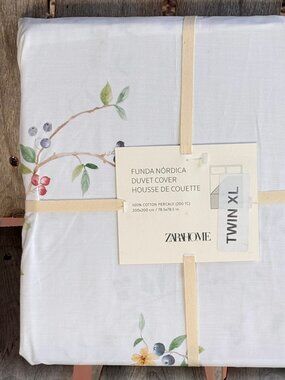 Zara Home FUNDA NORDICA Floral Berries Twin XL Cotton Duvet Cover   78" X 78.5"